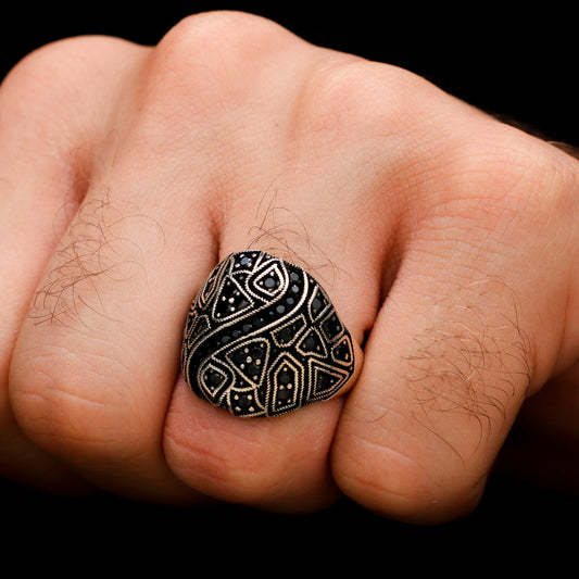 Siyah Zirkon Taş Süslemeli Erkek Yüzük (SS-042)