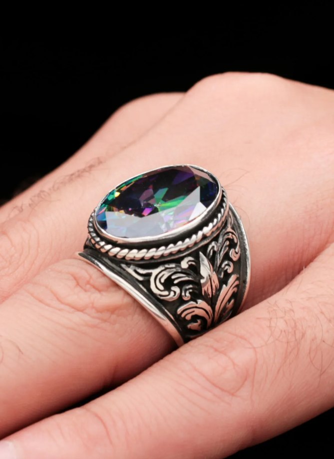 Mistik Topaz Taşlı Yüzükler