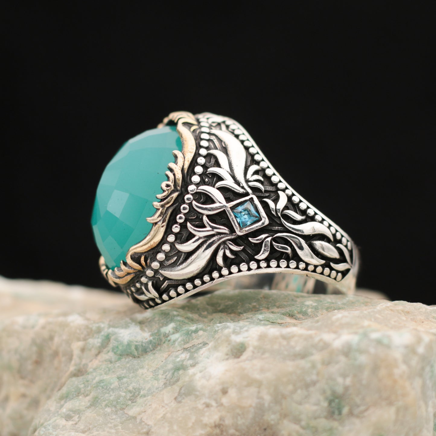 Paraiba Taşlı Gümüş Yüzük
