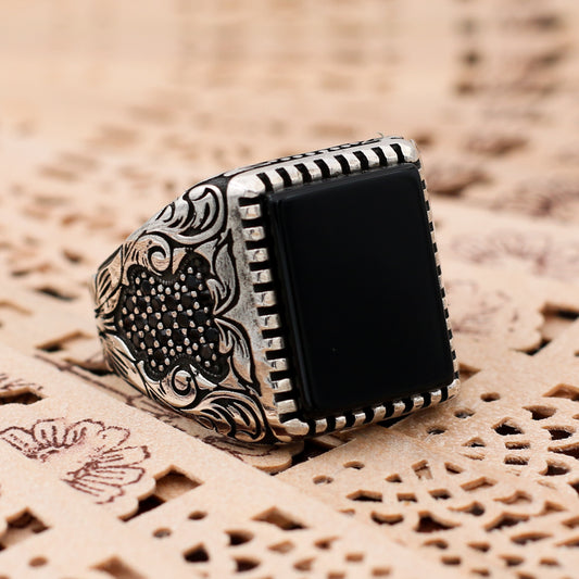 Siyah Kare Taşlı Yüzük (SS-036)